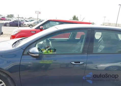 2011 Volkswagen Golf 2.5L 4-Door из США, поврежденный, VIN WVWDB7AJ4BW115745